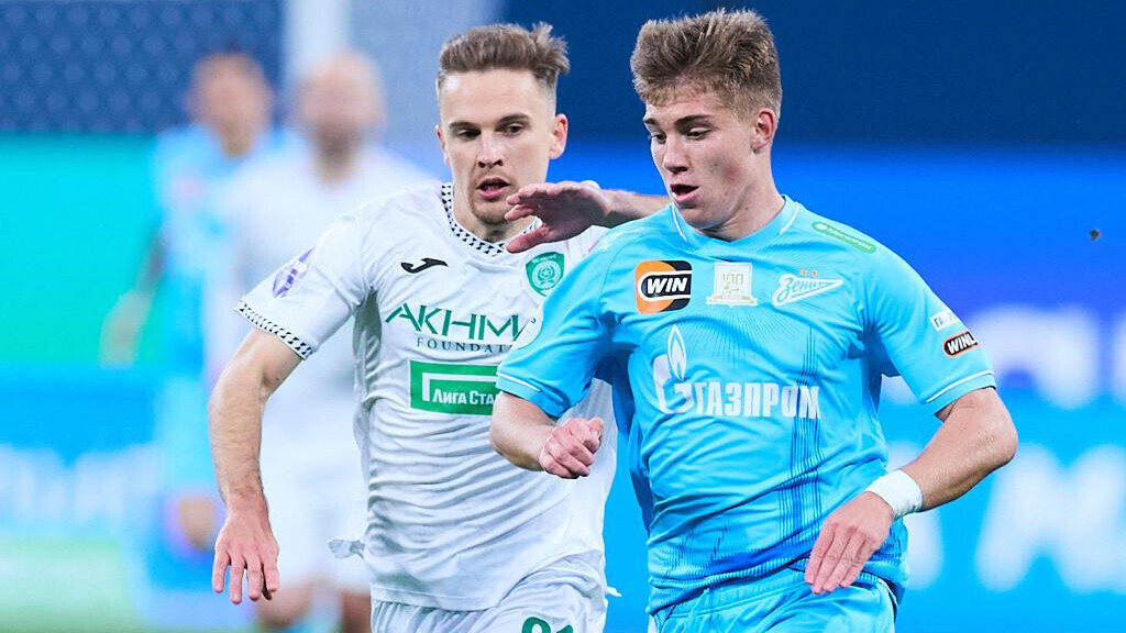 «Зенит» обыгрывает «Ахмат» со счетом 2:0 после первого тайма матча 27‑го тура МИР РПЛ «Зенит» обыгрывает «Ахмат» со счетом 2:0 после первого тайма матча 27‑го тура МИР РПЛ