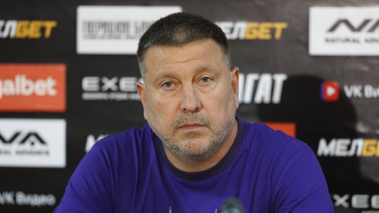 Харлачёв объявил об уходе с поста главного тренера &laquo;Сокола&raquo;