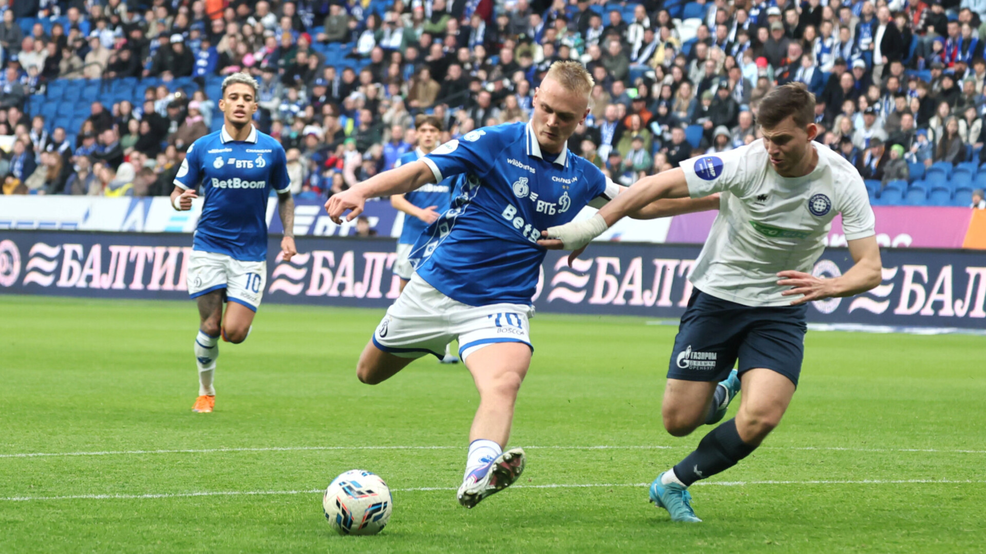 &laquo;Динамо&raquo; сыграло вничью с &laquo;Оренбургом&raquo; в матче РПЛ, ведя со счетом 2:0