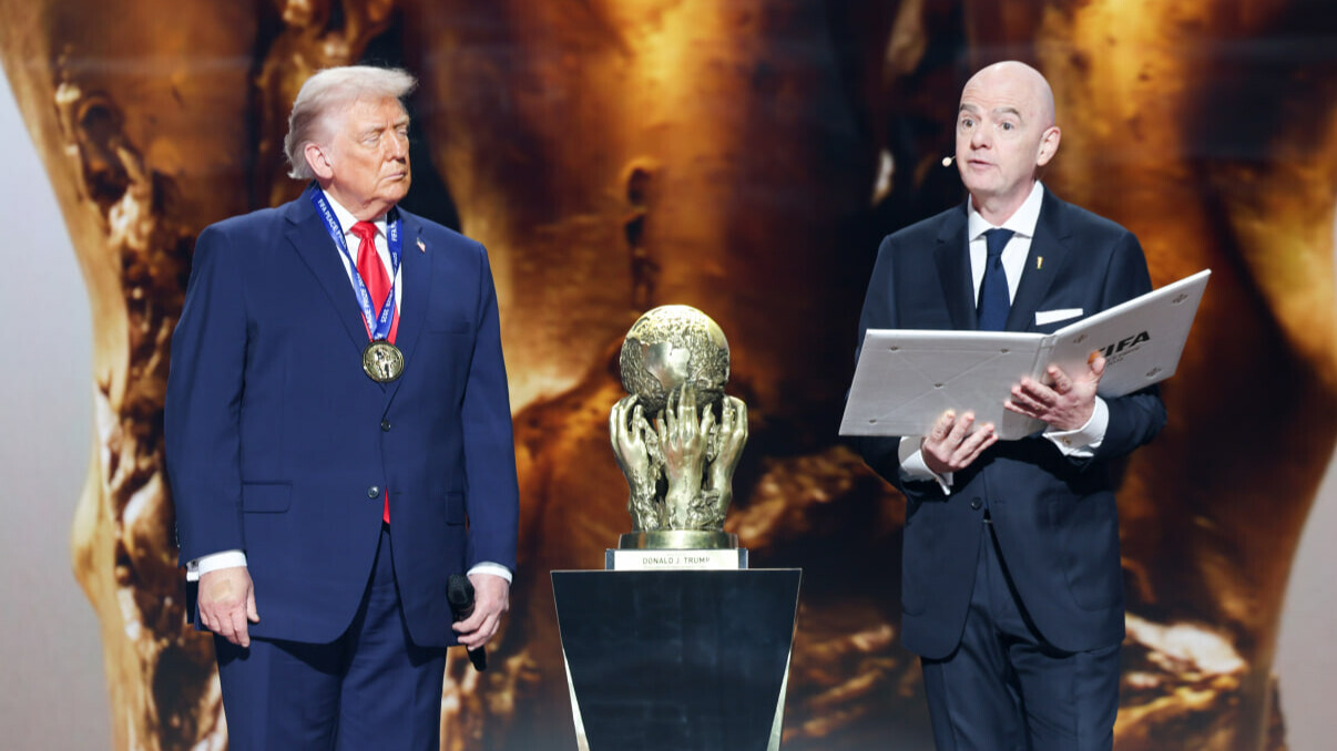ФИФА не возражает, чтобы Трамп лично вручил Кубок мира на церемонии награждения ЧМ‑2026 — СМИ